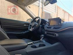 نيسان ألتيما